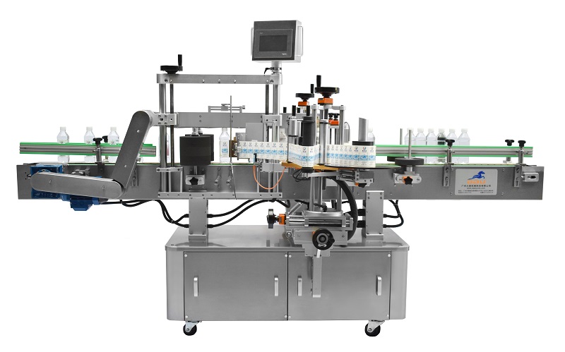 飲料瓶全自動(dòng)貼標(biāo)機(jī) 飲料瓶全自動(dòng)貼標(biāo)機(jī)